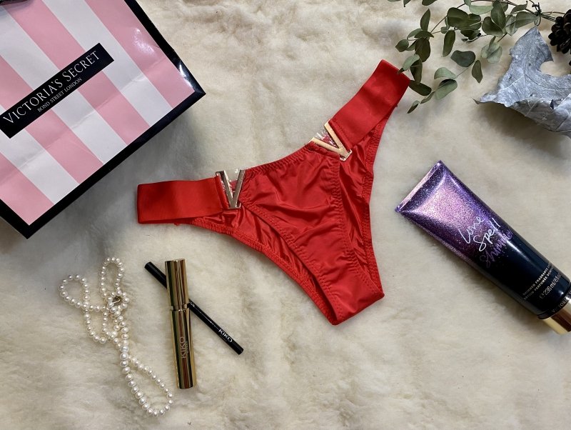 Труси гладкі Вікторія Сікрет 1929