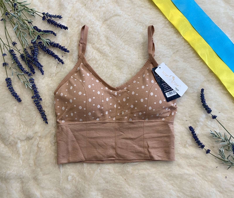 Безшовний топ на бретельках 7053