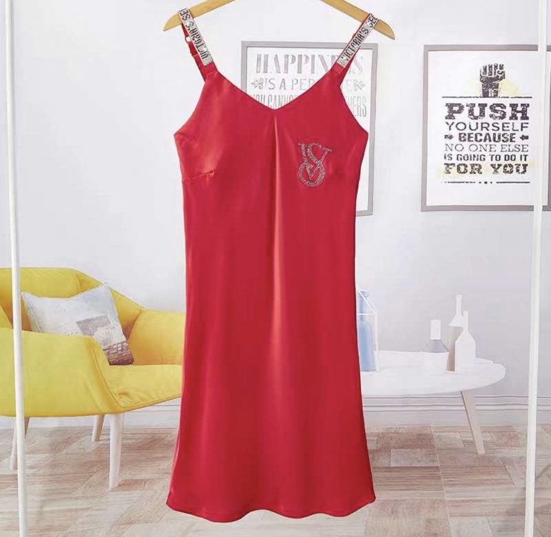 Атласна ночнушка Victoria secret 086